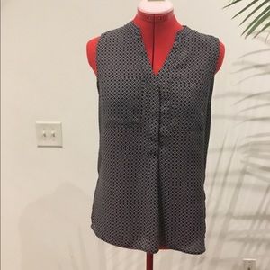 NonWrinkle Top perfect for a boring corporate job!